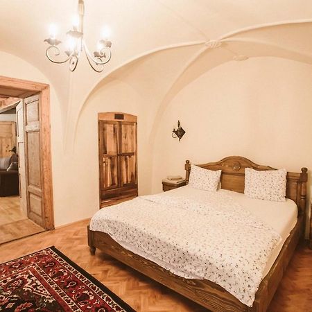 Casa Schobeln Apartment Брашов Екстериор снимка