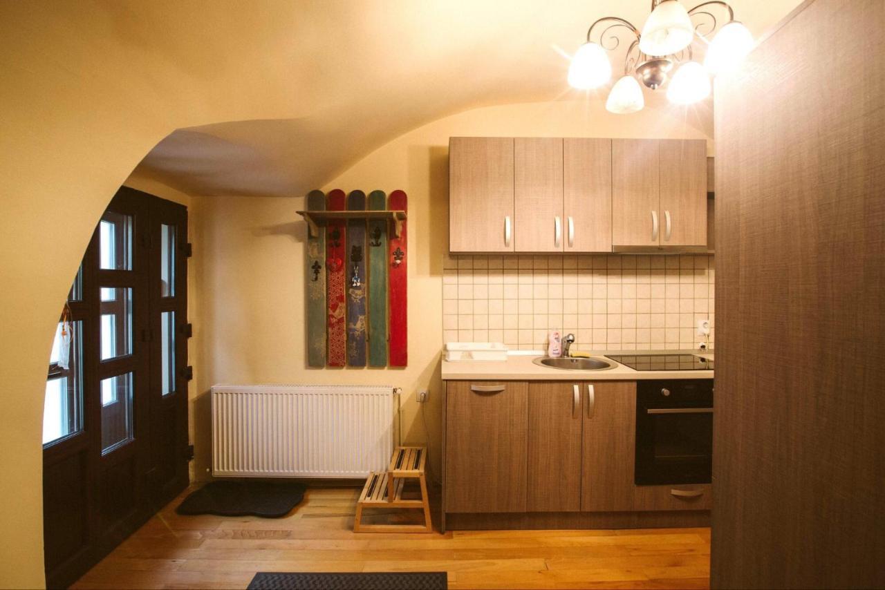 Casa Schobeln Apartment Брашов Екстериор снимка